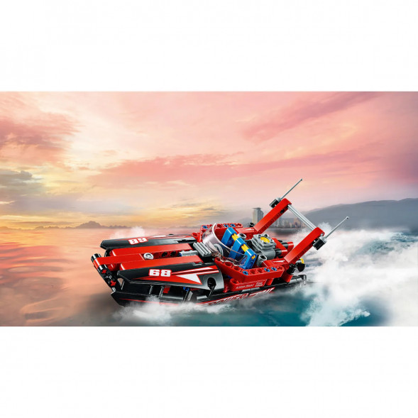 Конструктор LEGO Technic 42089 Моторная лодка в Грозном