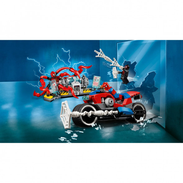 Конструктор LEGO Super Heroes 76113 Спасательная операция на мотоциклах в Грозном
