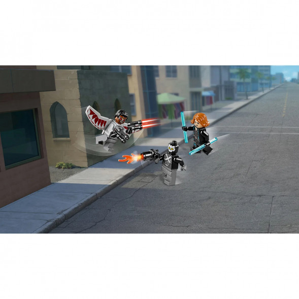 Конструктор LEGO Super Heroes 76050 Опасное ограбление в Грозном