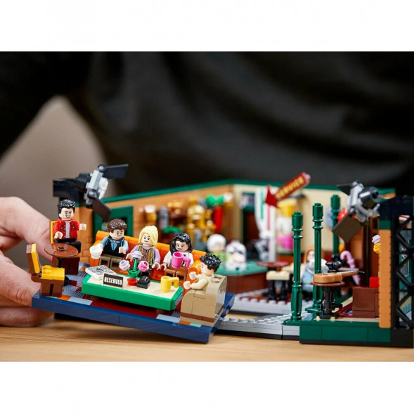 Конструктор LEGO Ideas 21319 Центральный парк Кафе Друзей в Грозном