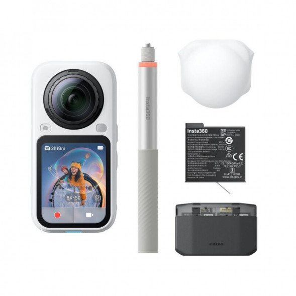 Экшн-камера Insta360 X6 Essentials Bundle, White в Грозном
