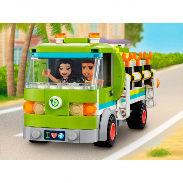 Конструктор LEGO Friends 41712 Грузовик для переработки отходов в Грозном