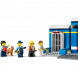 Конструктор LEGO City 60370 Побег из полицейского участка в Грозном