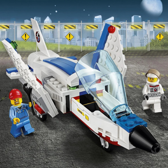 Конструктор LEGO City Space Port 60079 Транспортер для учебных самолетов в Грозном